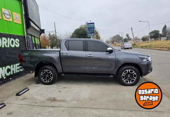 Camionetas - Toyota HILUX 2022 Diesel 65000Km - En Venta