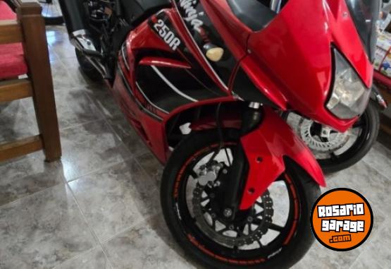 Motos - Kawasaki Ninja 250r 2011 Nafta 28000Km - En Venta