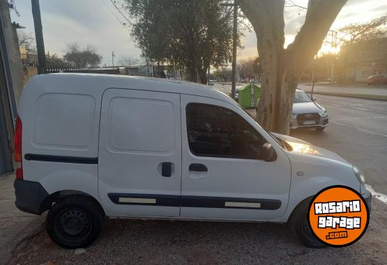 Utilitarios - Renault KANGOO 2010 GNC 280000Km - En Venta