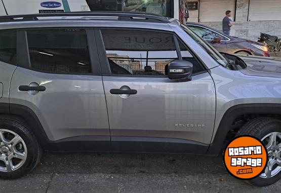 Camionetas - Chrysler JEEP RENEGADE SPORT 1,8 2024 GNC 10000Km - En Venta