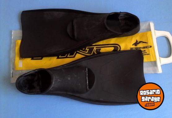 Deportes Náuticos - Patas de Rana Pino - Aletas para Buceo o Natacin - En Venta