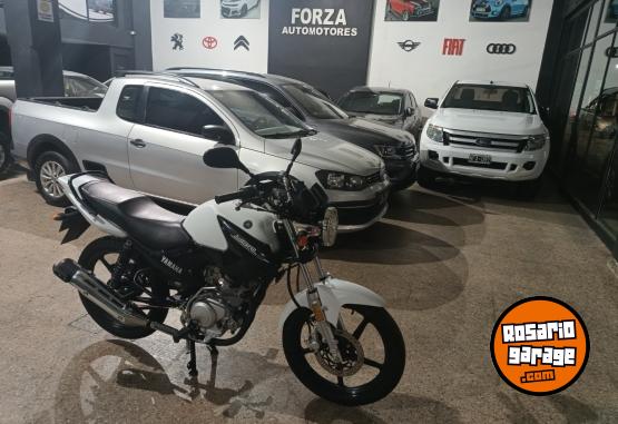 Motos - Yamaha Ybr 2023 Nafta 400Km - En Venta