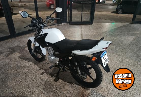 Motos - Yamaha Ybr 2023 Nafta 400Km - En Venta