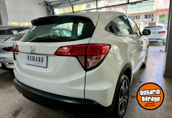 Autos - Honda HRV 1.8 LX CVT 2018 Nafta 110000Km - En Venta