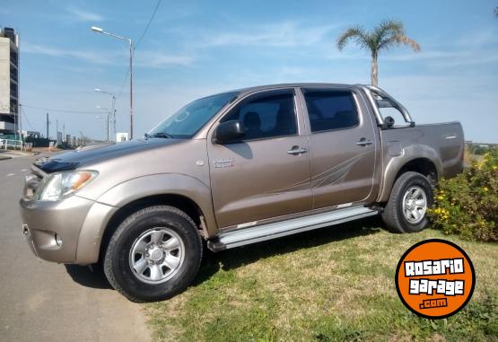 Camionetas - Toyota Hilux 2007 Diesel 300000Km - En Venta