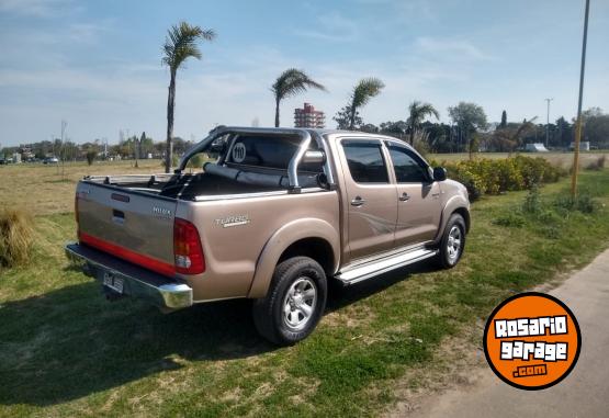 Camionetas - Toyota Hilux 2007 Diesel 300000Km - En Venta