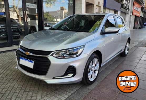 Autos - Chevrolet Onix premier 2020 Nafta 22000Km - En Venta