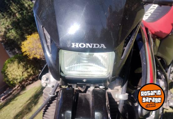 Motos - Honda Tornado 2018 Nafta 9800Km - En Venta