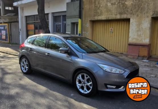 Autos - Ford Focus 2017 Nafta 99000Km - En Venta