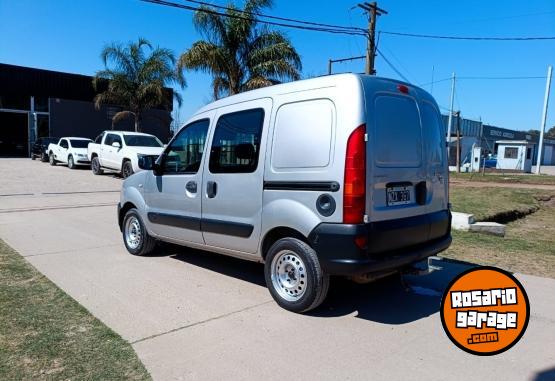 Utilitarios - Renault Kangoo Confort 1.6 2P 5A 2014 GNC 193000Km - En Venta