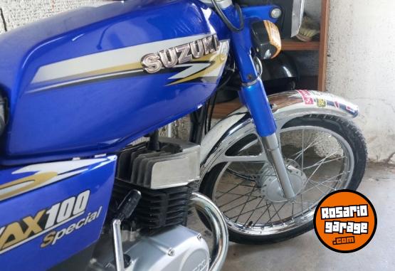 Motos - Suzuki Ax100 2013 Nafta 30000Km - En Venta