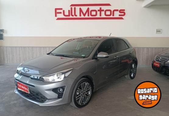 Autos - Kia RIO 2021 Nafta 59900Km - En Venta