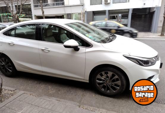 Autos - Chevrolet CRUZE LTZ 1.4T MT 6TA 2017 Nafta 39750Km - En Venta