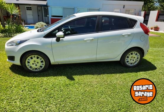 Autos - Ford fiesta 1.6  5p  S kinetic 2015 Nafta 115000Km - En Venta