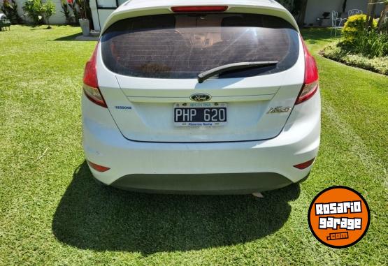 Autos - Ford fiesta 1.6  5p  S kinetic 2015 Nafta 115000Km - En Venta