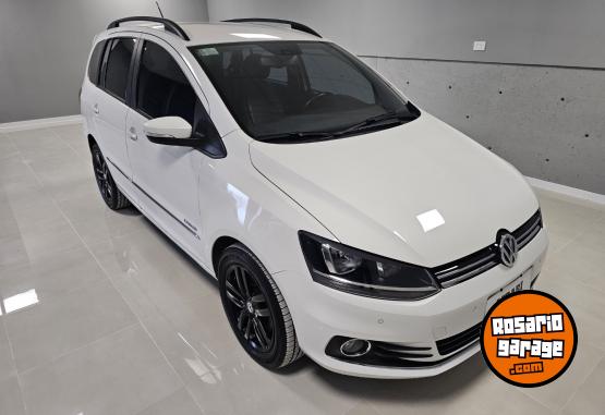 Autos - Volkswagen Suran Highline 2016 Nafta 92000Km - En Venta