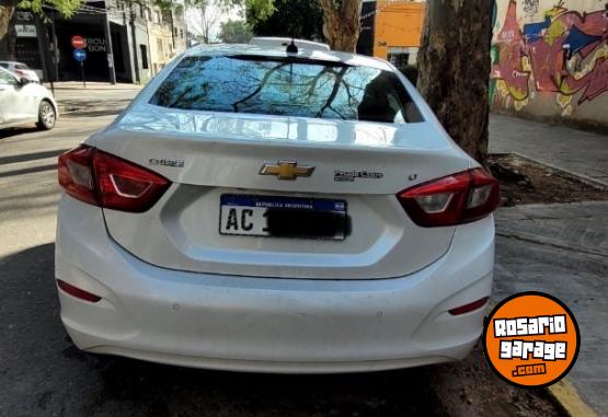 Autos - Chevrolet CRUZE LT 2018 Nafta 70000Km - En Venta