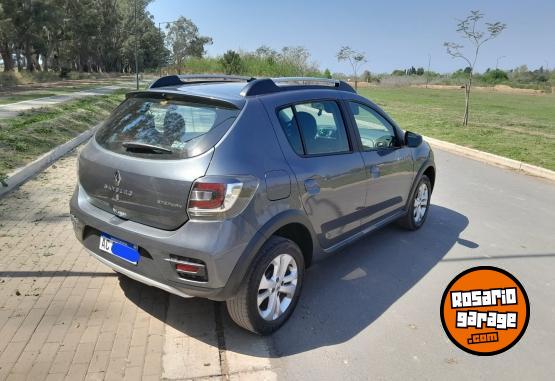 Autos - Renault Sandero stepway 2017 Nafta 74000Km - En Venta