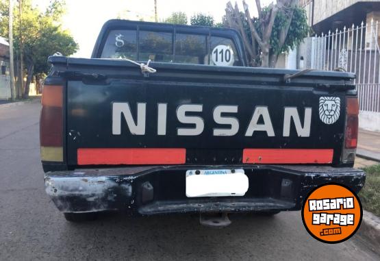 Camionetas - Nissan Nissan pathfinder Mod. 96 1996 Diesel 999999Km - En Venta