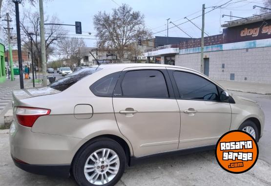 Autos - Fiat Grand Siena 1.4 atractive 2013 GNC 228000Km - En Venta