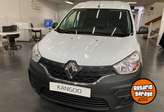 Utilitarios - Renault Kangoo 2024 Nafta 0Km - En Venta