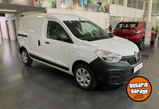 Utilitarios - Renault Kangoo 2024 Nafta 0Km - En Venta