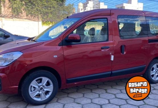 Utilitarios - Renault KANGOO 2024 Nafta 0Km - En Venta