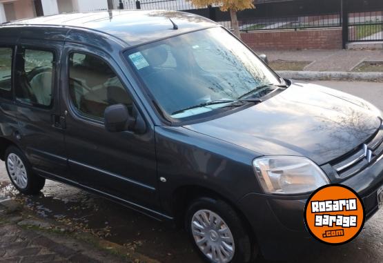 Utilitarios - Citroen Berlingo Multiespace HDI 2011 Diesel 240000Km - En Venta