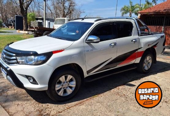 Camionetas - Toyota Hilux 2017 Diesel 126500Km - En Venta