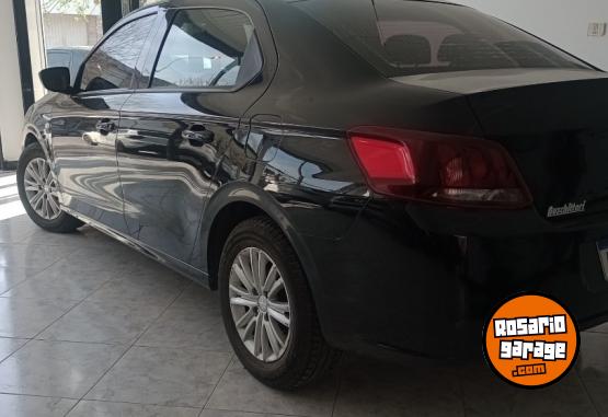 Autos - Peugeot 301 2017 Diesel 112000Km - En Venta