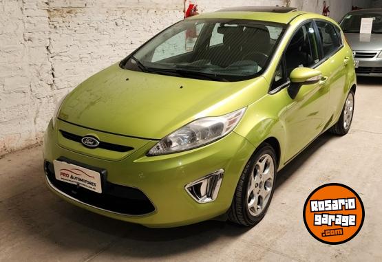 Autos - Ford Fiesta Titanium 2013 GNC 128480Km - En Venta