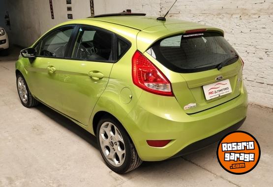 Autos - Ford Fiesta Titanium 2013 GNC 128480Km - En Venta