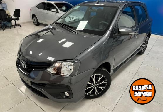 Autos - Toyota ETIOS XLS PACK 2024 Nafta 0Km - En Venta