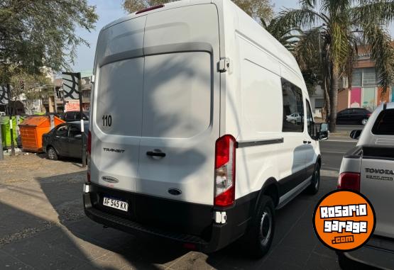 Utilitarios - Ford Transit 2022 Diesel 65000Km - En Venta