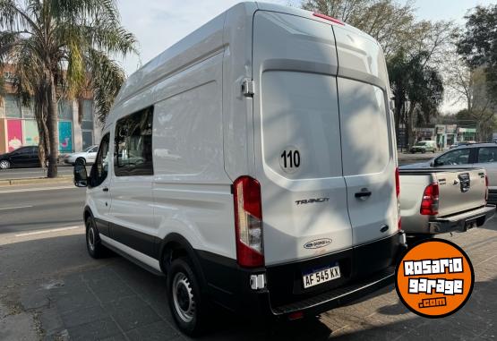 Utilitarios - Ford Transit 2022 Diesel 65000Km - En Venta