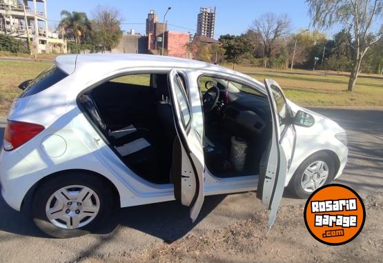 Autos - Chevrolet Onix 2019  LT 2019 Nafta 76000Km - En Venta