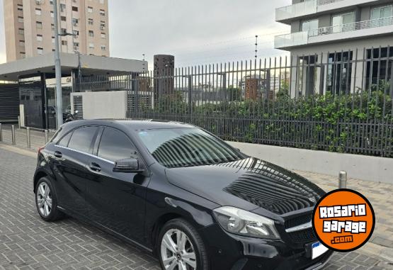 Autos - Mercedes Benz A200 2018 Nafta 72000Km - En Venta