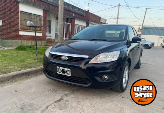 Autos - Ford Focus 1.6 4p exe 2011 GNC 198000Km - En Venta