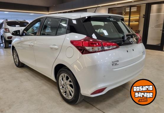 Autos - Toyota TOYOTA YARIS XLS PACK CVT 2024 Nafta 0Km - En Venta