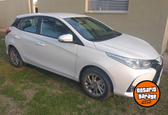 Autos - Toyota YARIS XLS CVT 5 PUERTAS 2022 Nafta 25600Km - En Venta