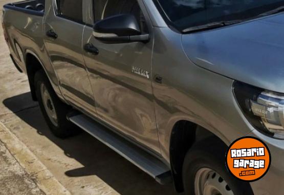 Camionetas - Toyota Hilux 2016 Diesel 180000Km - En Venta