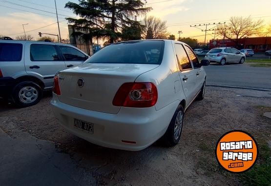 Autos - Fiat SIENA 2013 GNC 120000Km - En Venta