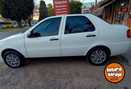 Autos - Fiat SIENA 2013 GNC 120000Km - En Venta