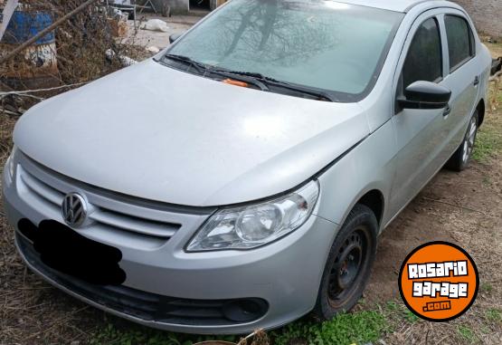 Autos - Volkswagen Voyage 2012 Nafta 180Km - En Venta