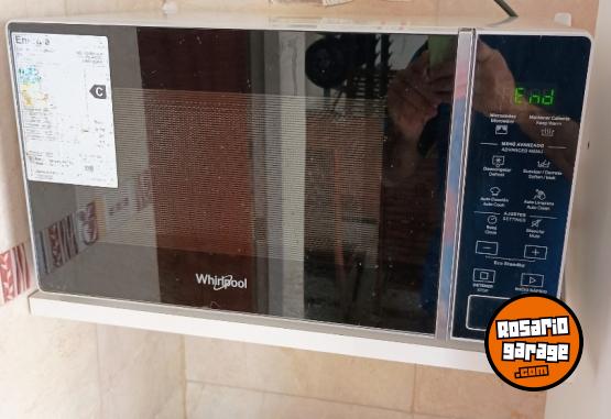 Hogar - Excelente Microondas Whirlpool Tctil Como Nuevo - En Venta