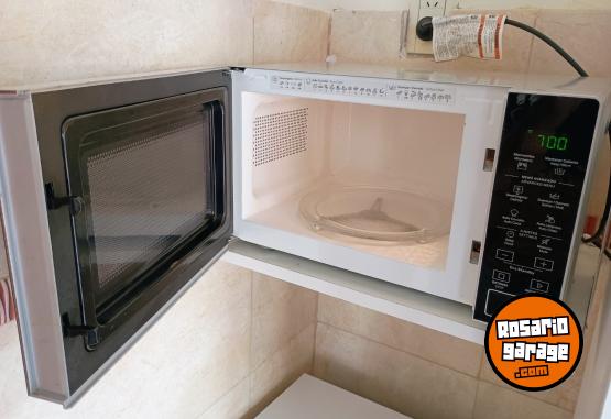 Hogar - Excelente Microondas Whirlpool Tctil Como Nuevo - En Venta