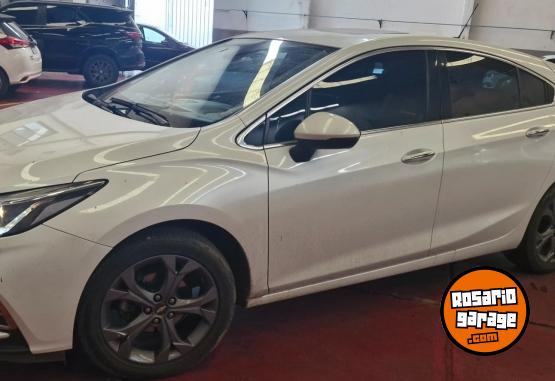 Autos - Chevrolet Cruze LTZ 5 puertas 2019 Nafta 50000Km - En Venta