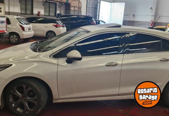 Autos - Chevrolet Cruze LTZ 5 puertas 2019 Nafta 50000Km - En Venta