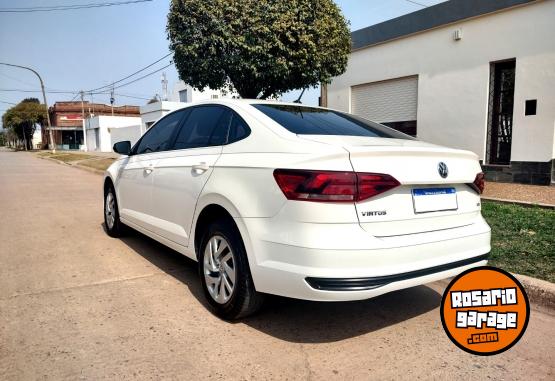 Autos - Volkswagen VIRTUS MSI 2020 Nafta 52000Km - En Venta