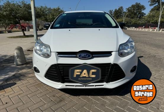 Autos - Ford FOCUS 1.6 S 2014 Nafta 115000Km - En Venta